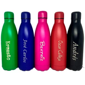 Botella de Agua Personalizada con texto imborrable. Incluye anilla con mosquetón para colgar